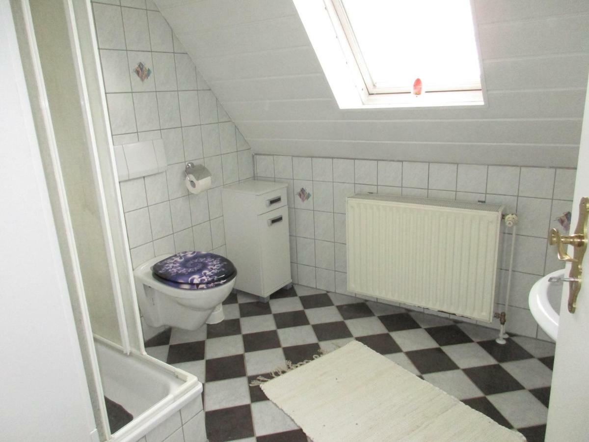 Ferienwohnung Regina Albstadt Esterno foto